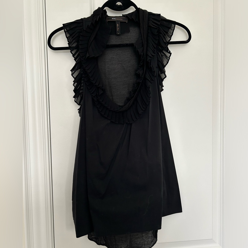 BCBG Women’s Black Sleeveless Blouse Size S